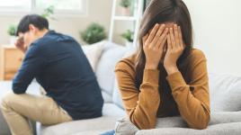 „Tři roky po svatbě mi řekl, že mě nemiluje a ať se i se synem odstěhuju,“ píše Káťa (37)