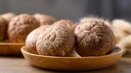 Shiitake: další houba, kterou bys měla zkusit. Pomáhá s imunitou, detoxikací i se stresem