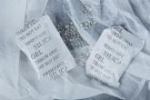 Silica gel pomůže všude tam, kde je vlhko. Silica gel pomůže všude tam, kde je vlhko.
