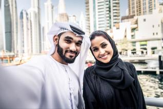 Zamilovat se Araba? To spousta Evropanek zvládá. Ale co potom?