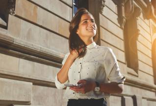 Co si pro tebe hvězdy připravily na jarní měsíce? Pojď to zjistit!