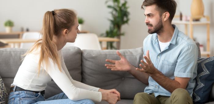 Naučte se s partnerem vzájemně naslouchat a váš vztah bude kvalitnější.