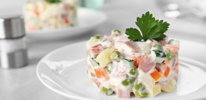 Tenhle předchůdce bramborového salátu vůbec není špatný!