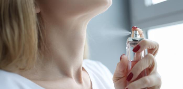 Parfém je fajn, ale spíš opravdu oceníš "jen" toaletní vodu.