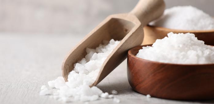 Chlor nepatří jen do bazénu. I v těle má nezastupitelnou funkci.