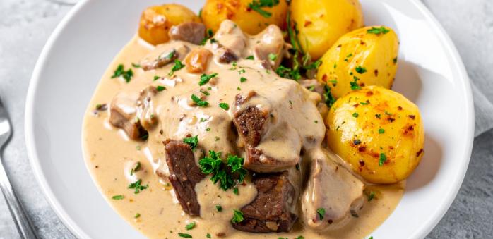 Smetanová omáčka je variabilní a dá se použít skoro ke všemu!