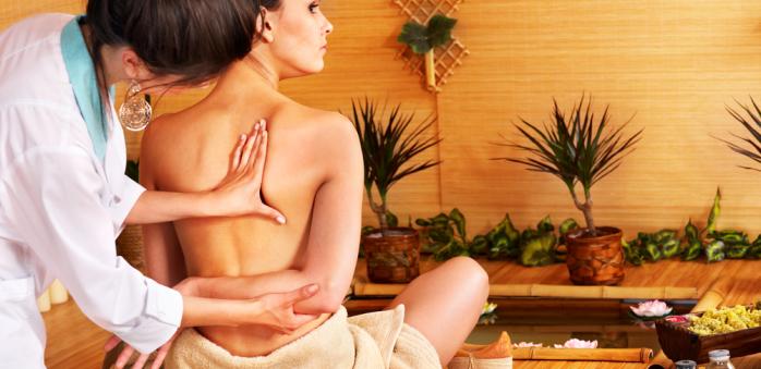 Thajská masáž harmonizuje celé tělo.