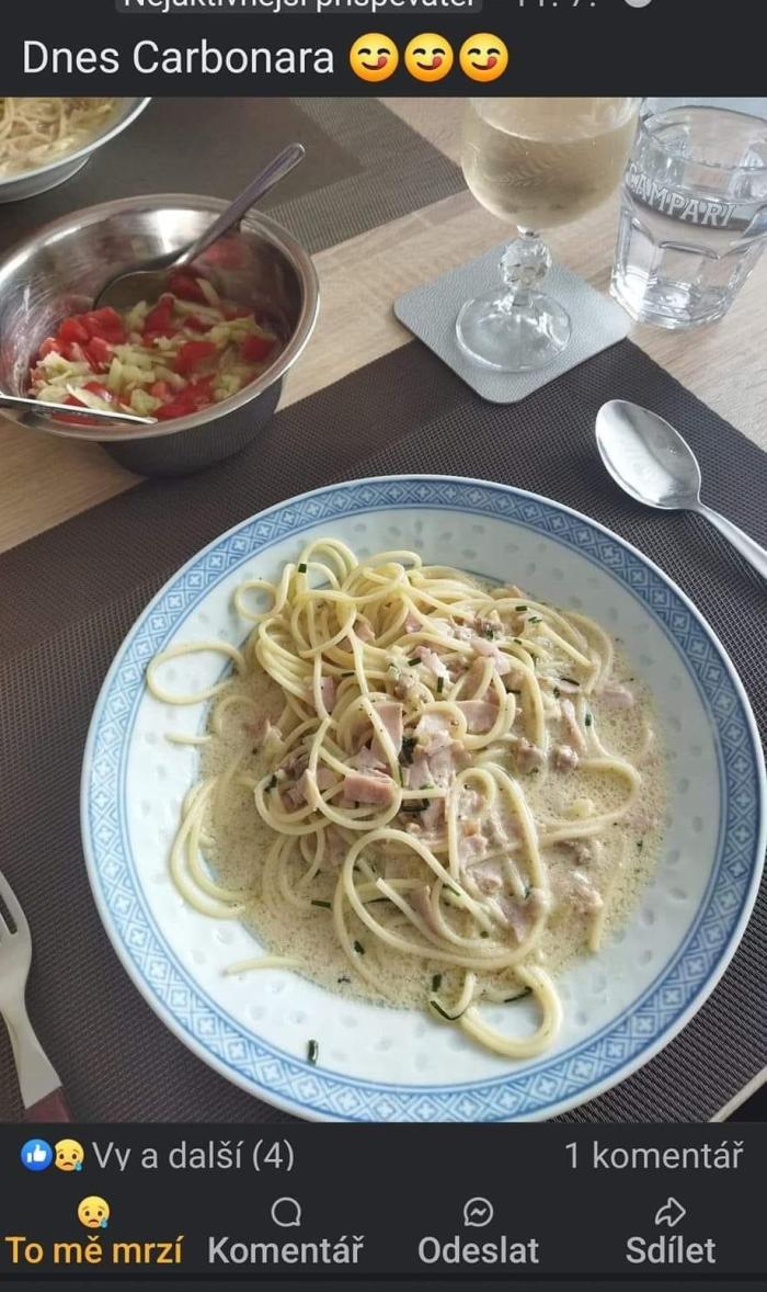 Tohle vyloženě bolí. S receptem na těstoviny carbonara to má společné leda tak těstoviny.