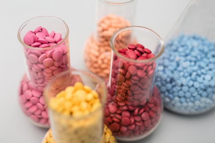 Placebo efekt staví na víře, že se uzdravíme nebo nám alespoň bude lépe.