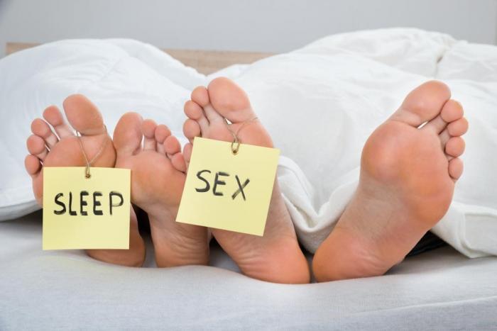 Usínání po sexu je z pohledu mužů celkem logické.
