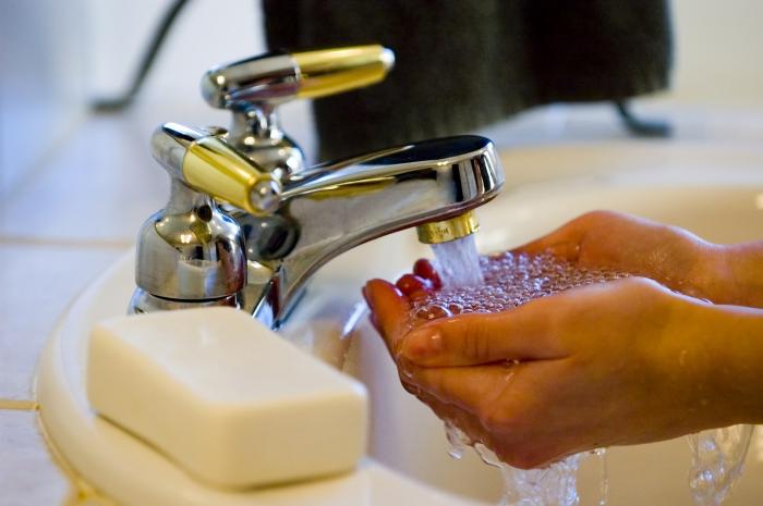 Mytí rukou je nejčastějším kompulzivním chováním.