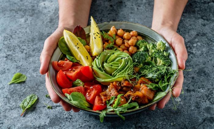 Buddha Bowl je jednoduché a vyvážené jídlo. Buddha Bowl je jednoduché a vyvážené jídlo.