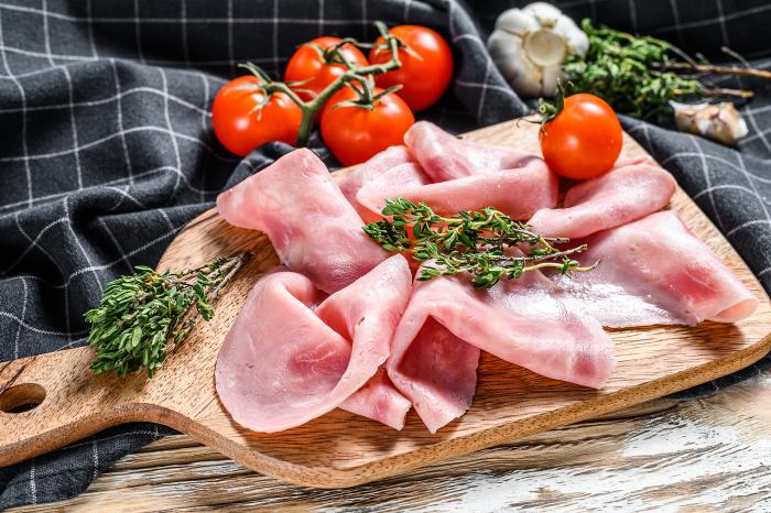 Kromě rýže nebo pečiva si můžeš dát šunku nebo libové maso vařené v páře. Kromě rýže nebo pečiva si můžeš dát šunku nebo libové maso vařené v páře.