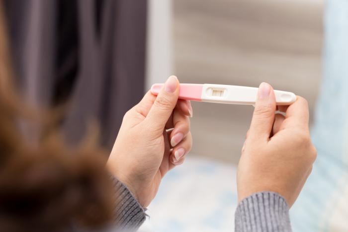 Ovulační test je jedním ze způsobů, jak poznat ovulaci.