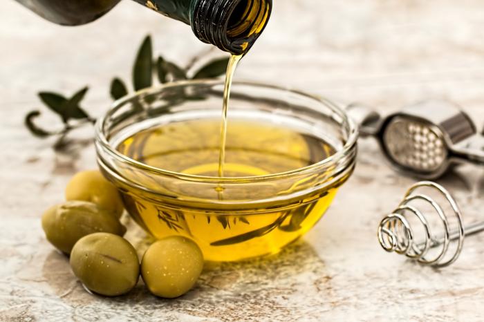 I kolem olivového oleje se točí mýty.