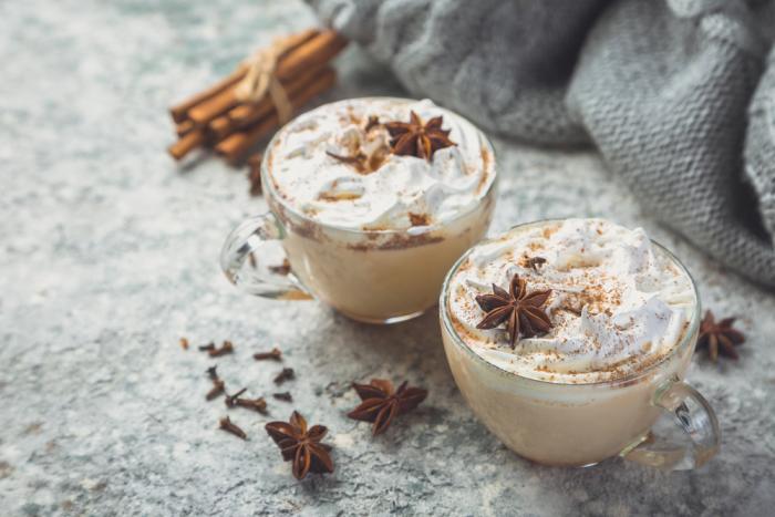 Na chai latte si pořiď kvalitní černý čaj, jinak nebude tak úplně stát za to.
