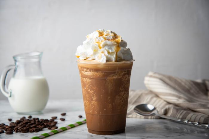 Frappé je snadné a potěší tě. Vsadíme se!