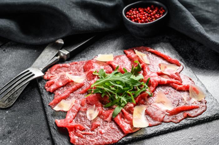 Masu, které se chystáš konzumovat syrové, musíš extra důvěřovat!