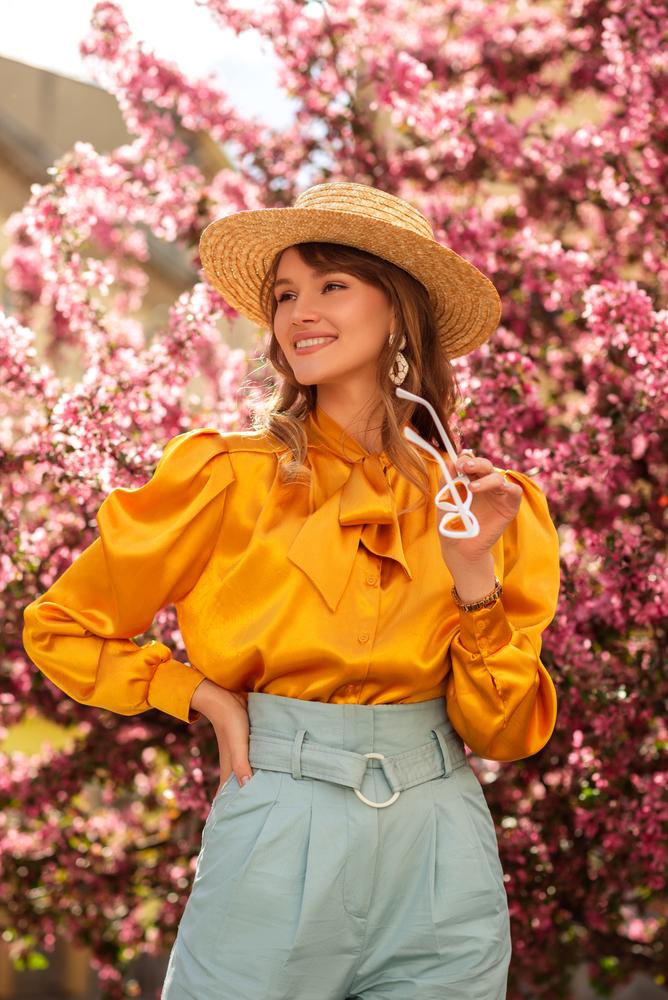 Satén je snadné si zamilovat. Uděláš to letos taky? Satén je snadné si zamilovat. Uděláš to letos taky?