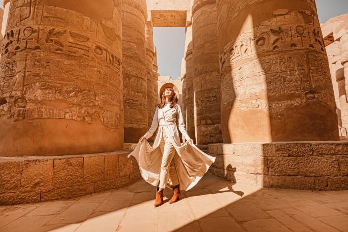 Nedráždi Egypťany nevhodným oblečení. Jen by sis zbytečně koledovala o průšvih. Nedráždi Egypťany nevhodným oblečení. Jen by sis zbytečně koledovala o průšvih.