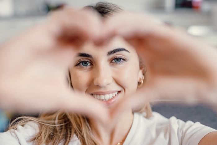 Nepleť si upřímnou komunikaci s bezuzdnou kritikou.