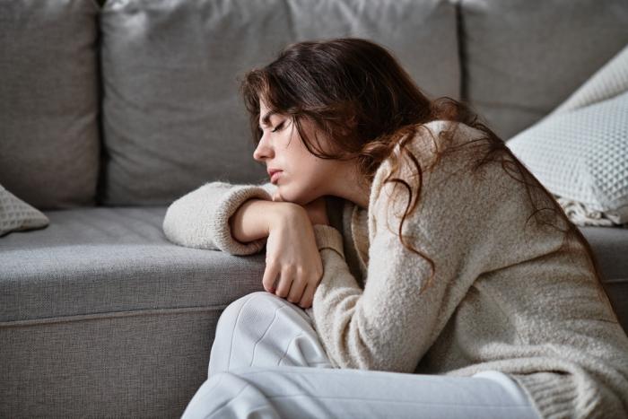 Anhedonie často sužuje například lidi s depresemi. Anhedonie často sužuje například lidi s depresemi.