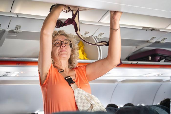 Cestující jsou všelijací. Někteří umí pít krev víc než jiní.